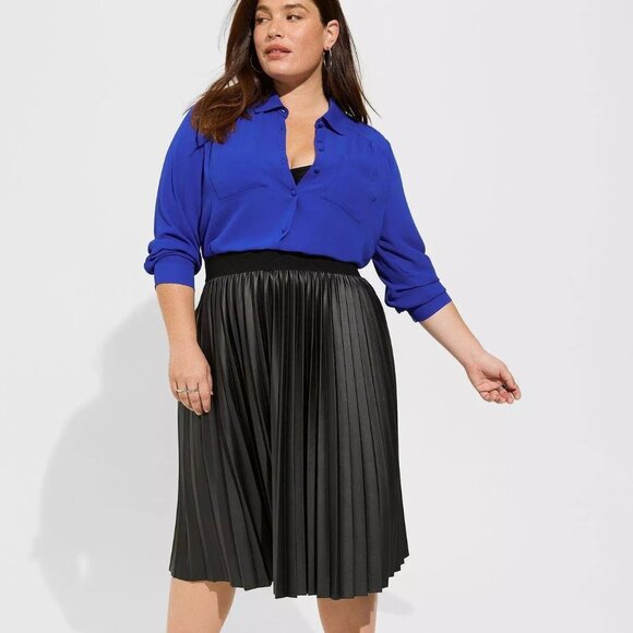 Torrid Madison Georgette Button-Up Long Sleeve Shirt 3X - Picture 4 of 16